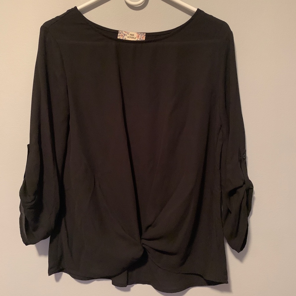 Pink republic black blouse